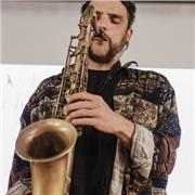 Clases de Saxofón Moderno (lenguaje, técnica, improvisación...) y armonía moderna desde varios niveles con adaptación al alumno/a